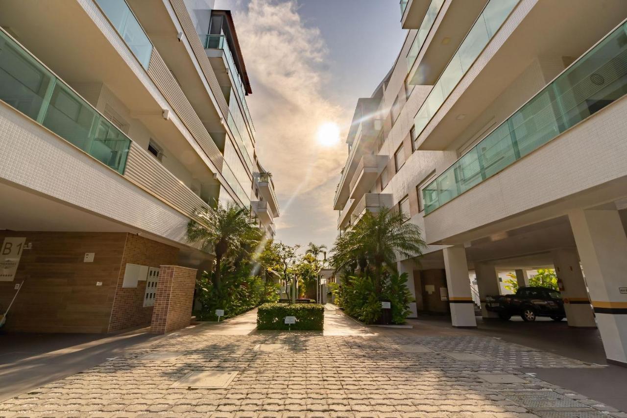 Varandas Do Atlantico - Aconchegante Apartamento Em Condo Pe Na Areia Bombinhas Eksteriør bilde